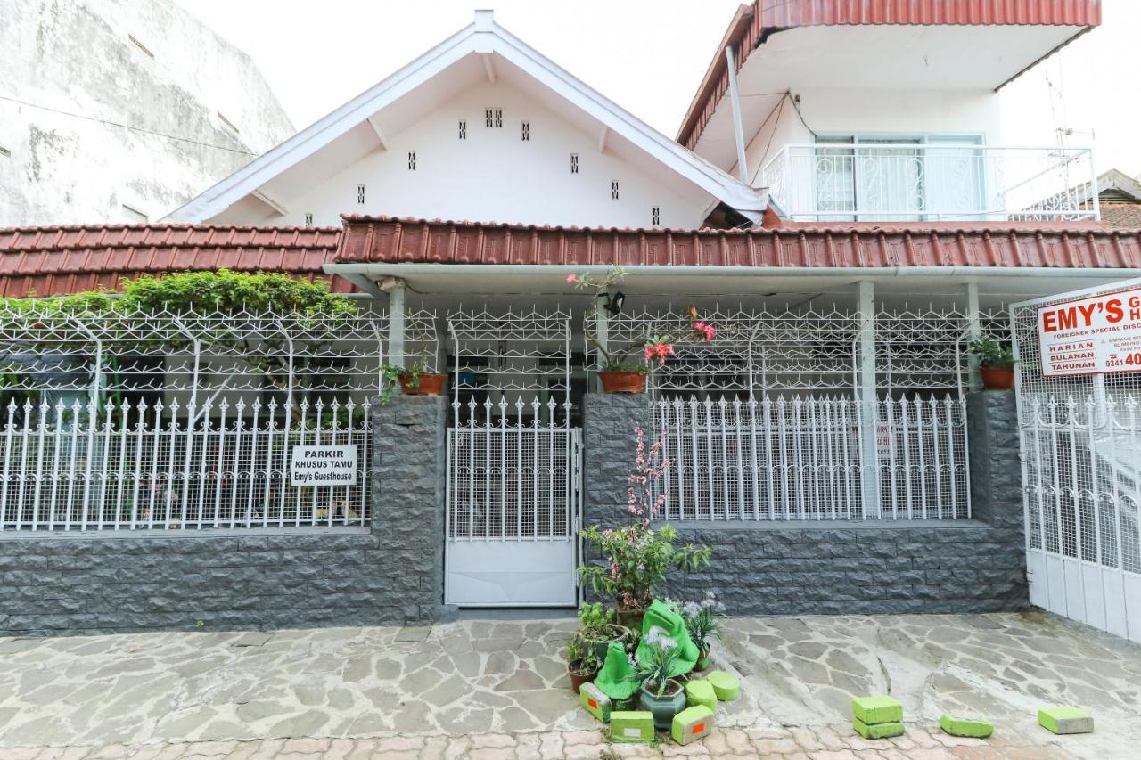 Emy'S Guesthouse Jenggrik Esterno foto