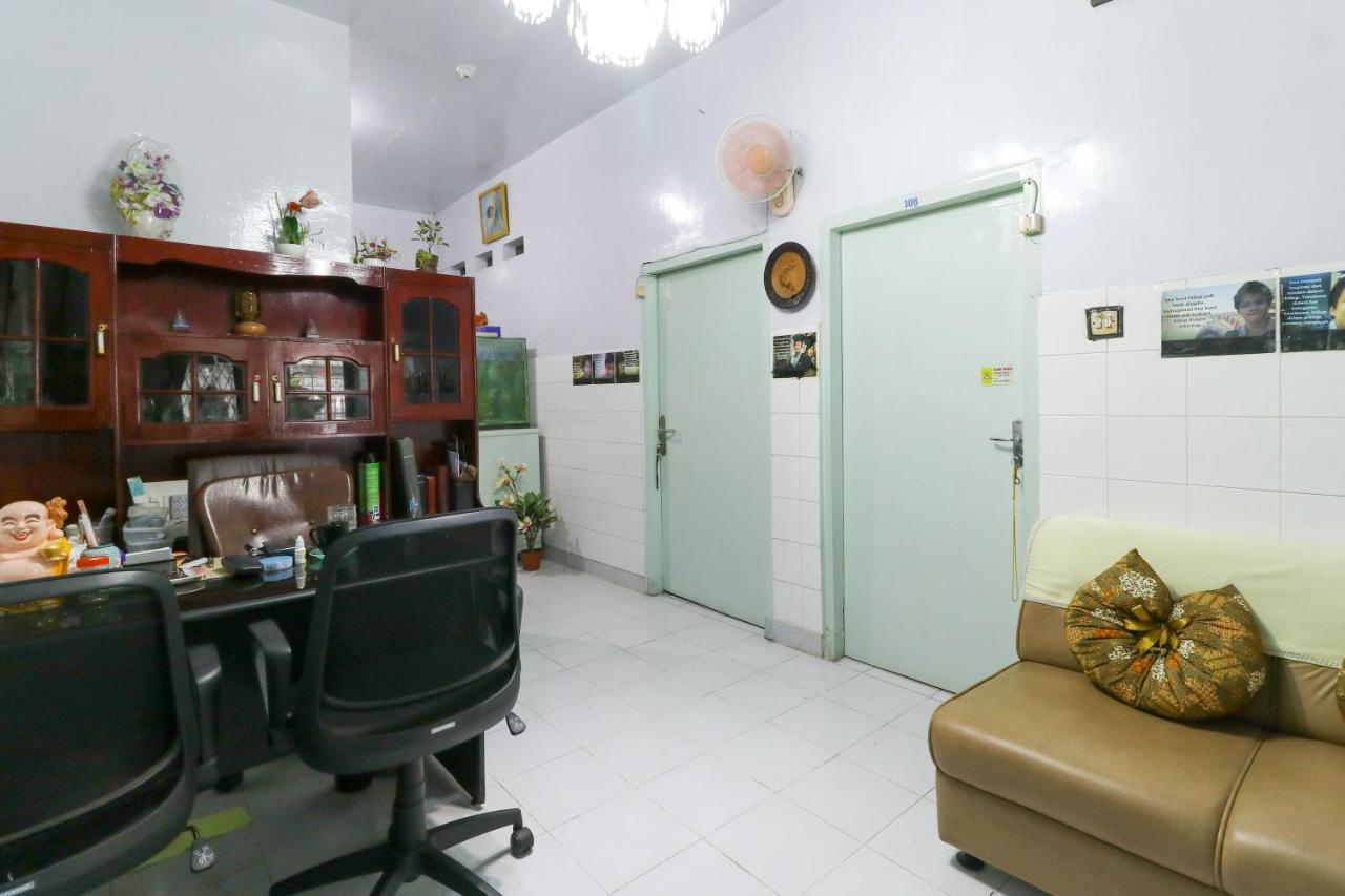 Emy'S Guesthouse Jenggrik Esterno foto